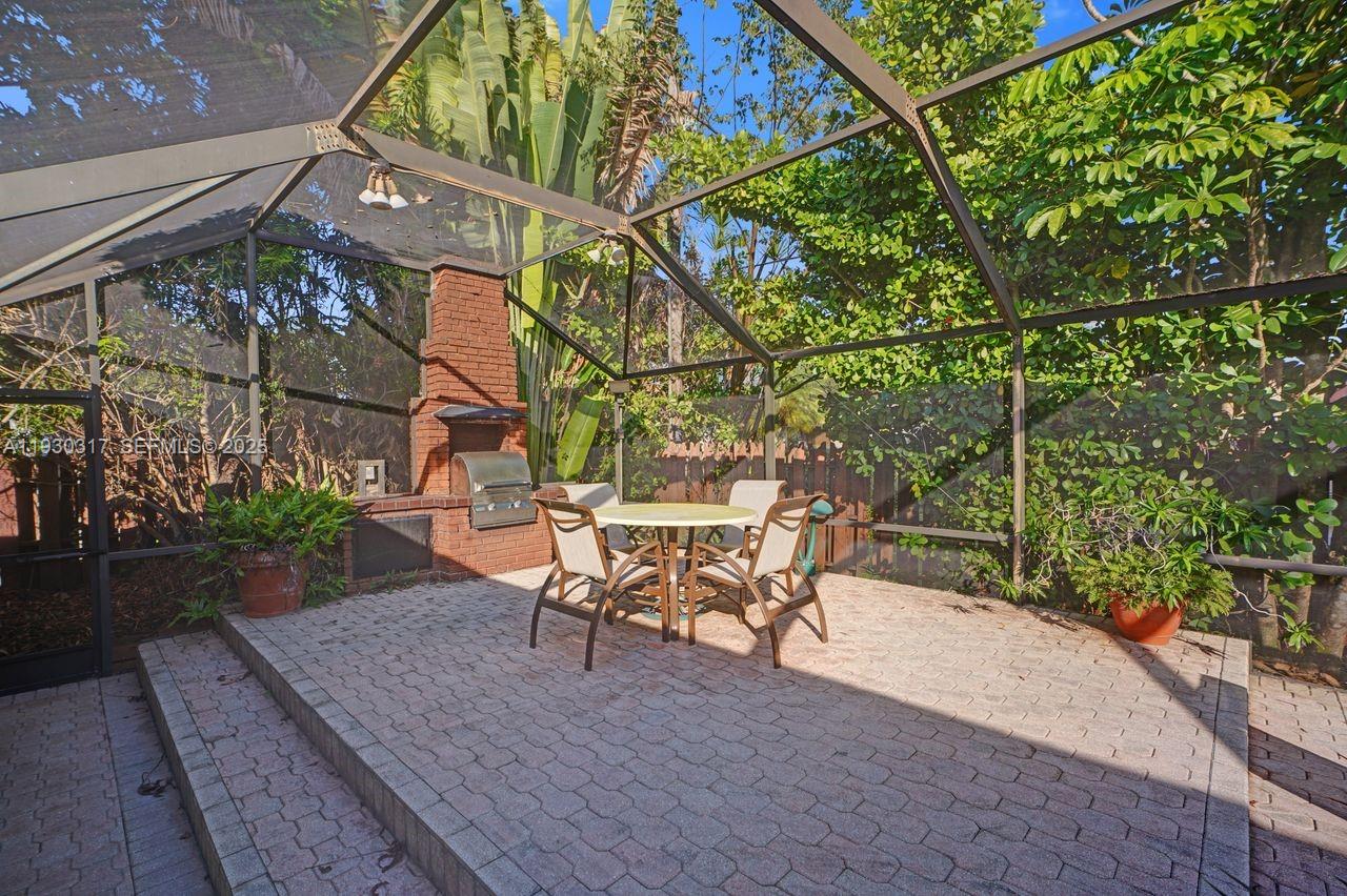 8115 SW 92nd Ct Miami, FL 33173