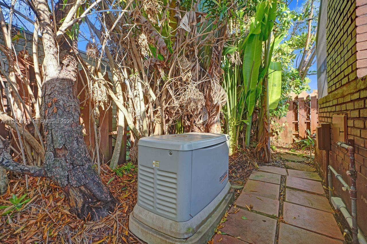 8115 SW 92nd Ct Miami, FL 33173