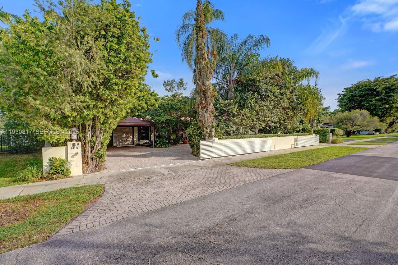 8115 SW 92nd Ct Miami, FL 33173