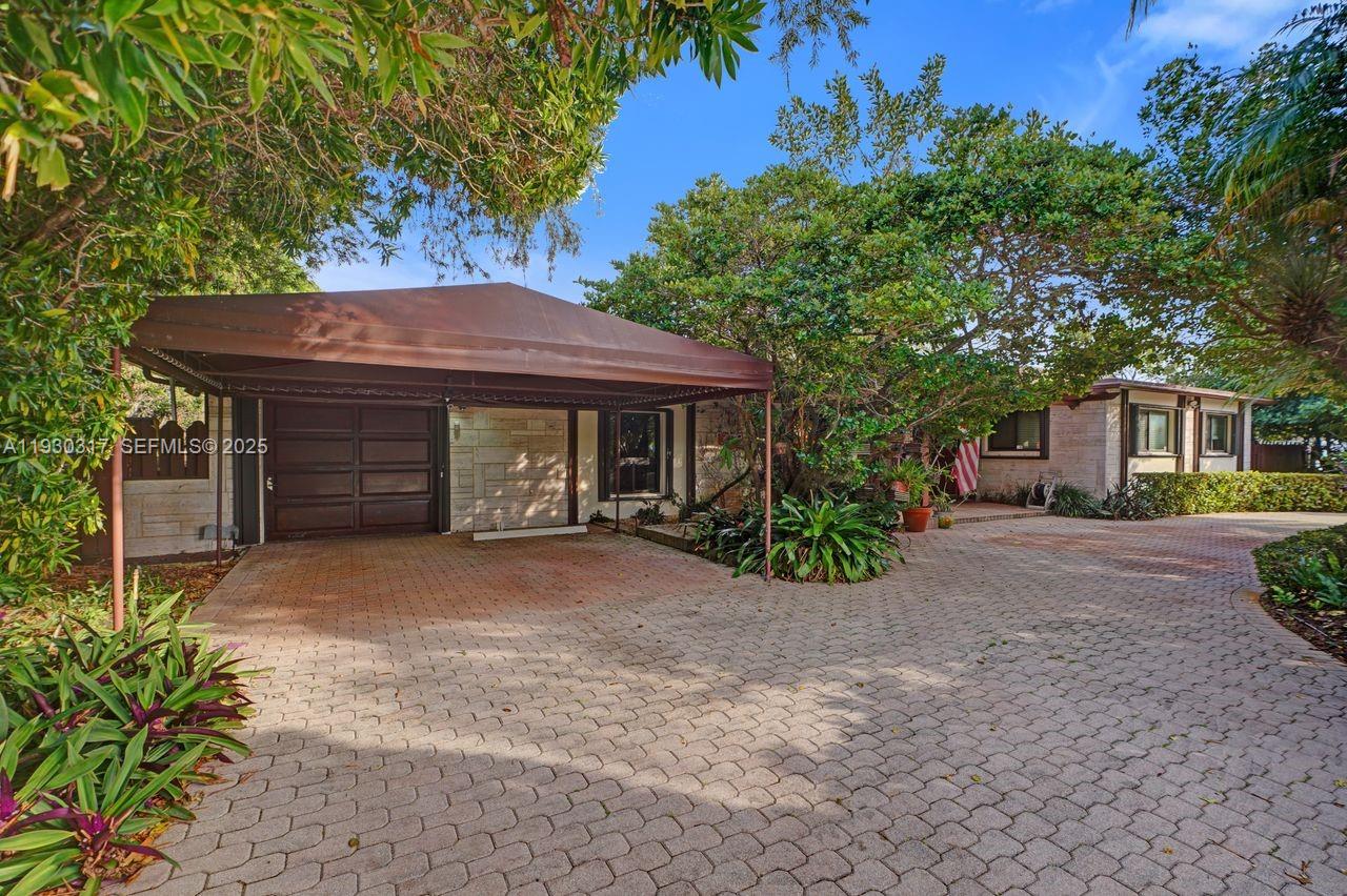 8115 SW 92nd Ct Miami, FL 33173