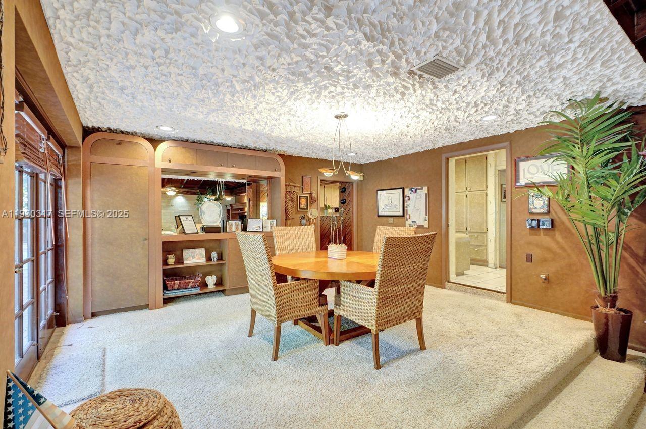 8115 SW 92nd Ct Miami, FL 33173