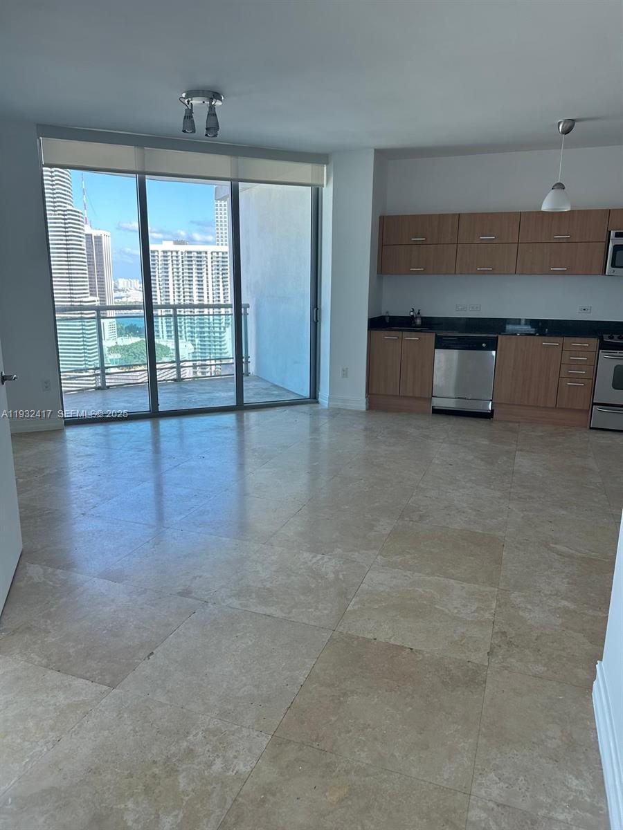 350 S Miami Ave #2913 Miami, FL 33130