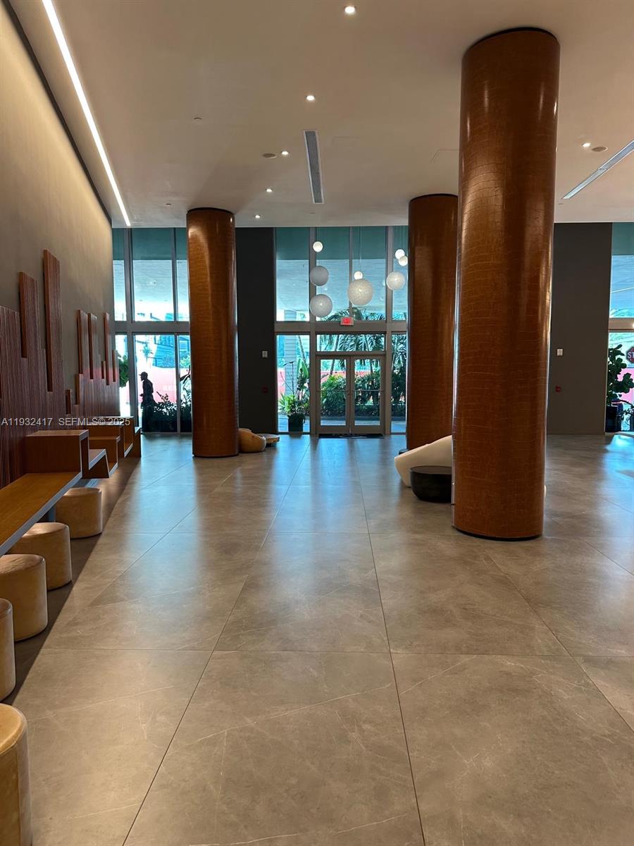 350 S Miami Ave #2913 Miami, FL 33130