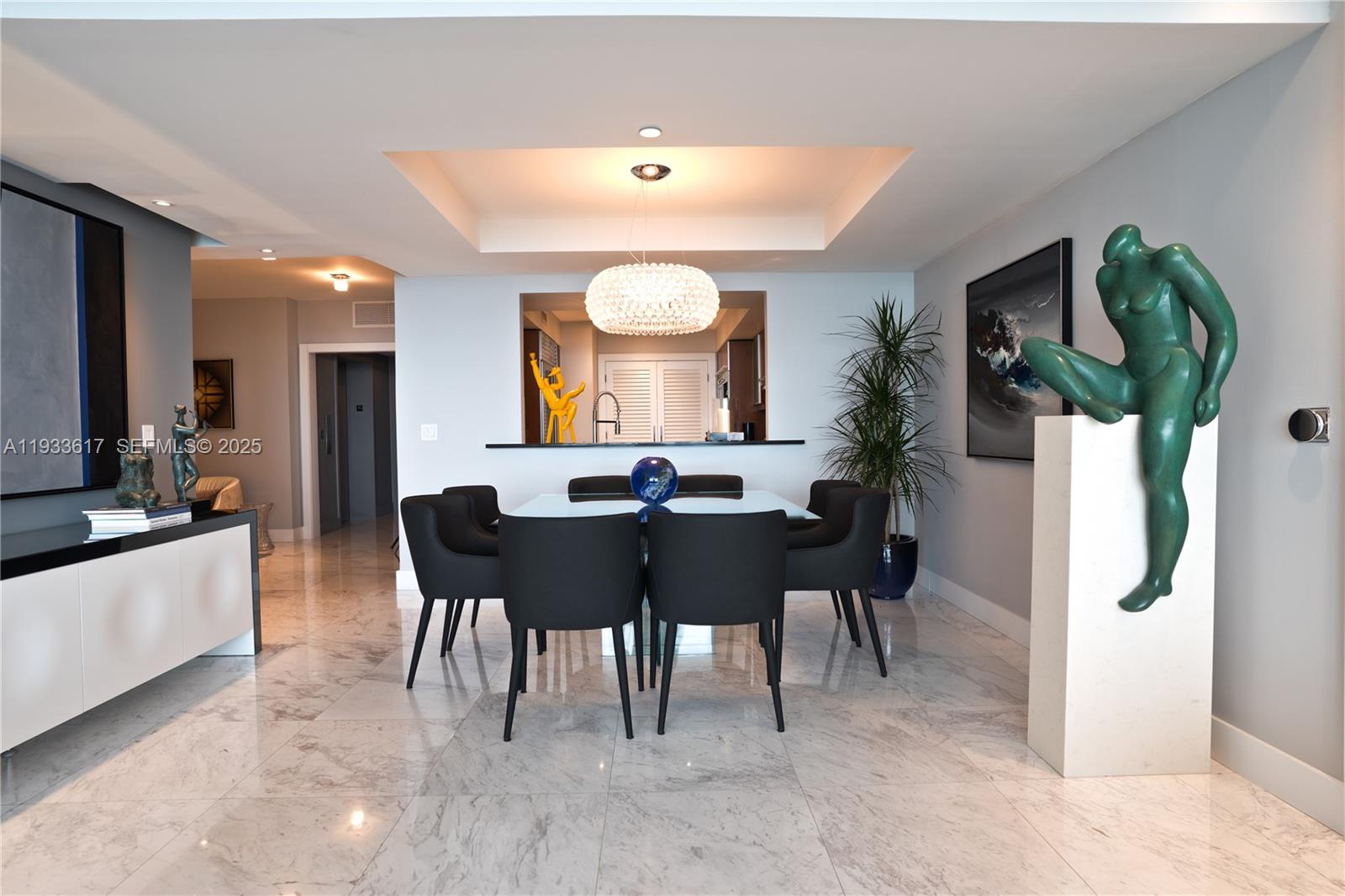 1331 Brickell Bay Dr #1609 Miami, FL 33131