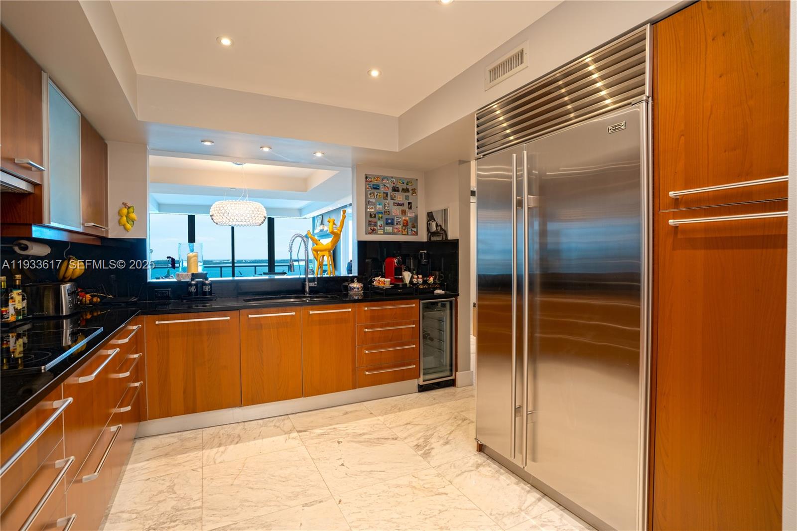 1331 Brickell Bay Dr #1609 Miami, FL 33131