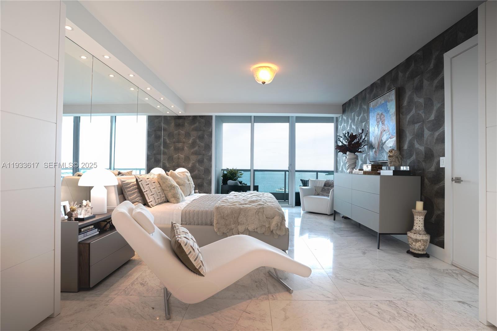 1331 Brickell Bay Dr #1609 Miami, FL 33131