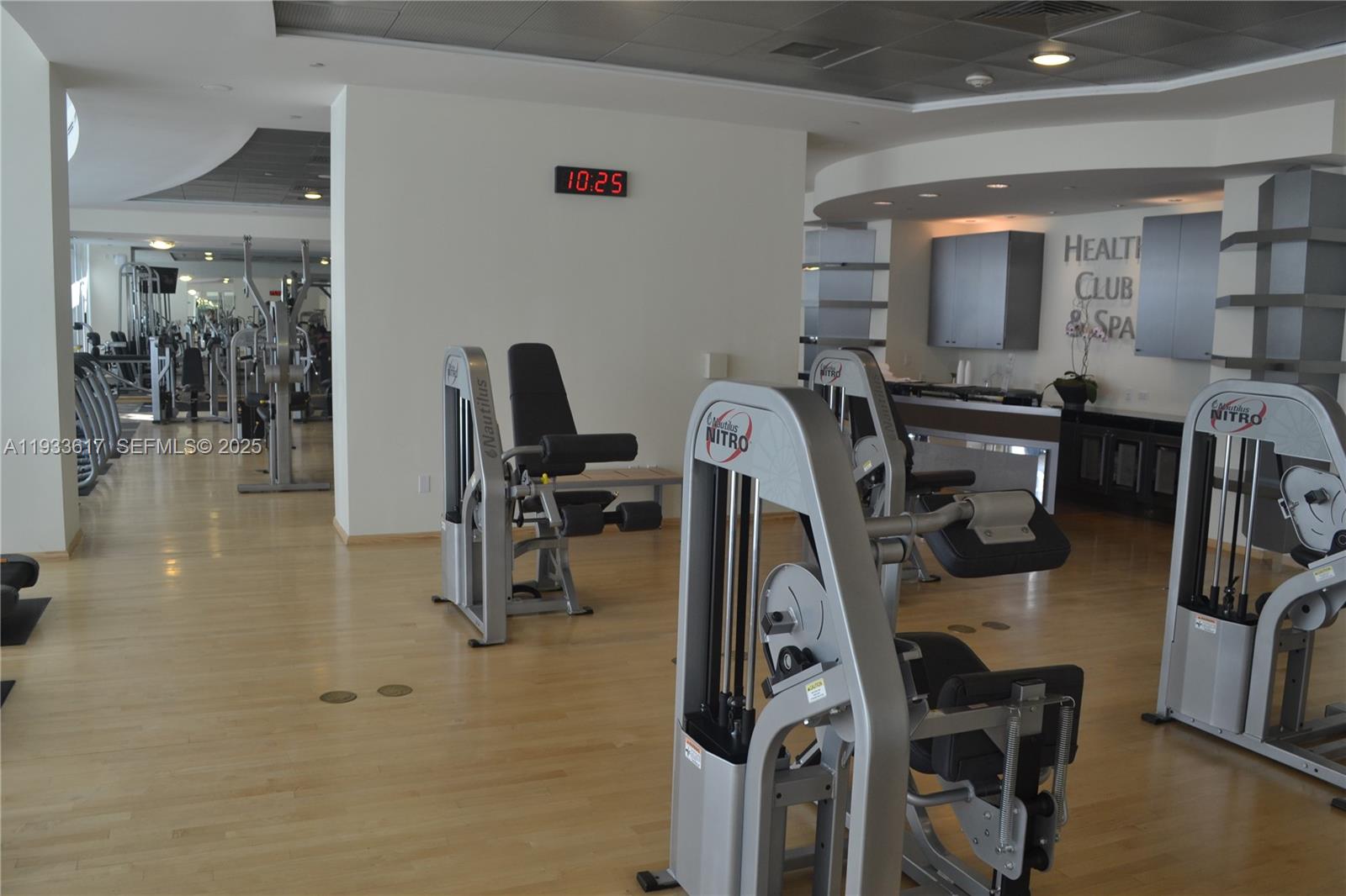 1331 Brickell Bay Dr #1609 Miami, FL 33131