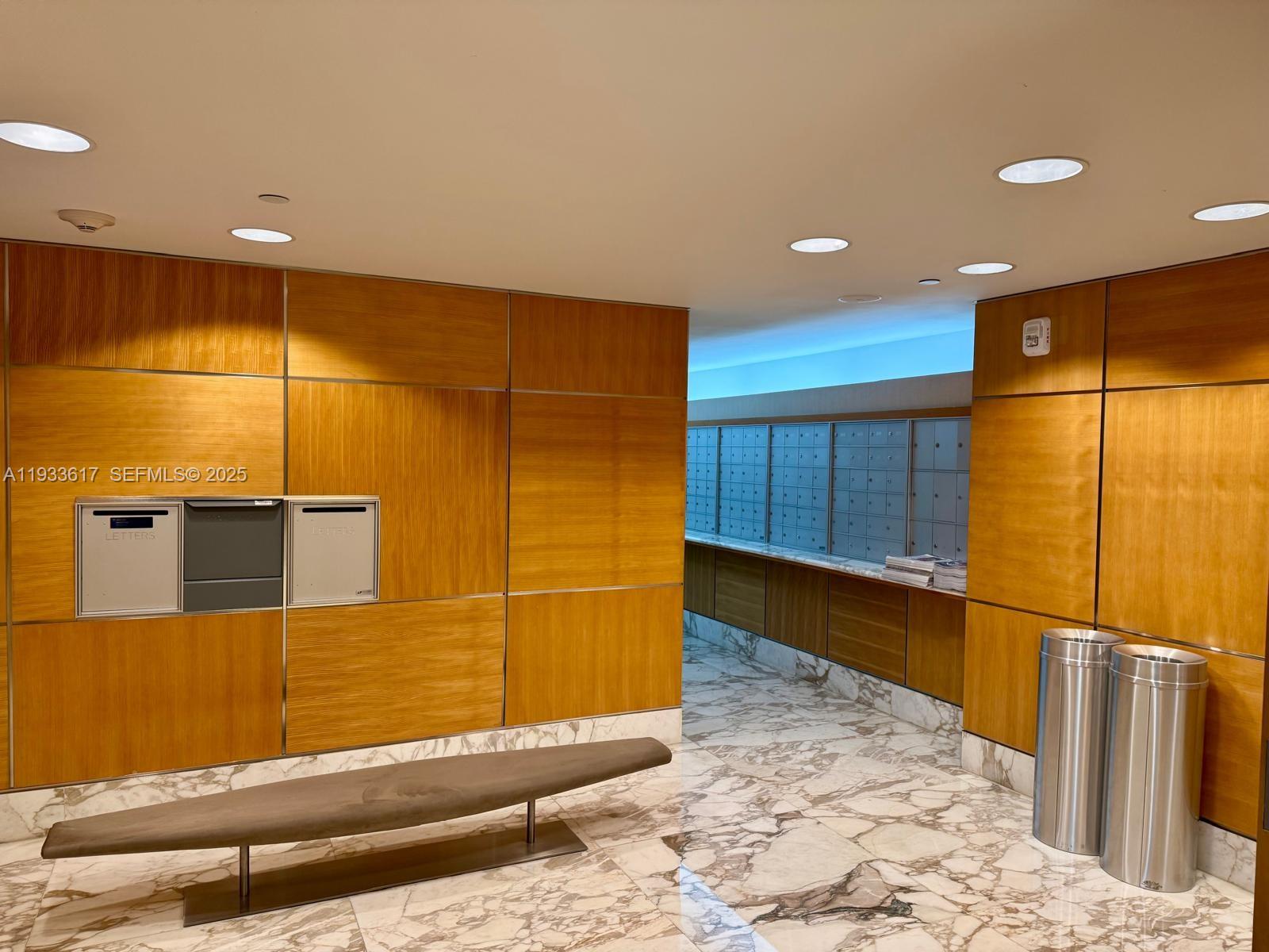 1331 Brickell Bay Dr #1609 Miami, FL 33131