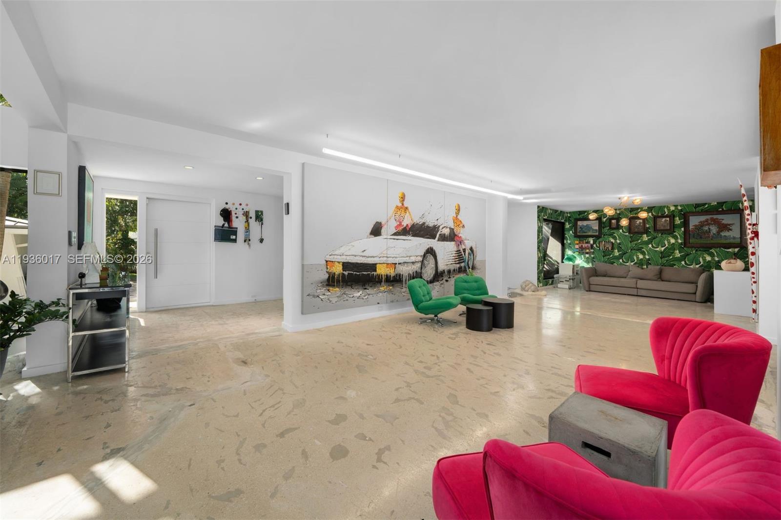 121 Knollwood Dr Key Biscayne, FL 33149