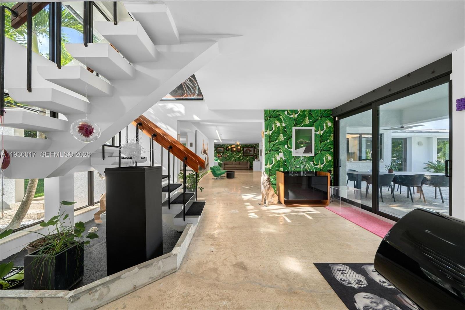 121 Knollwood Dr Key Biscayne, FL 33149