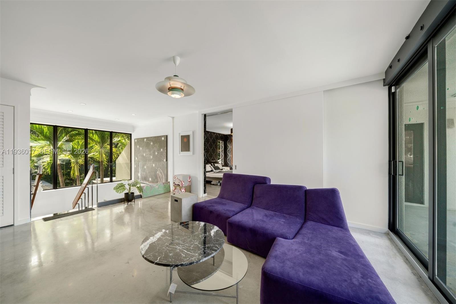 121 Knollwood Dr Key Biscayne, FL 33149