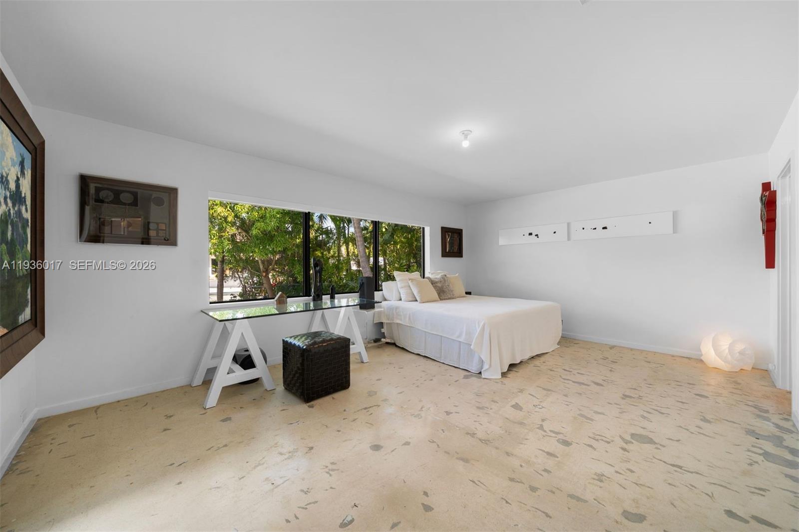 121 Knollwood Dr Key Biscayne, FL 33149