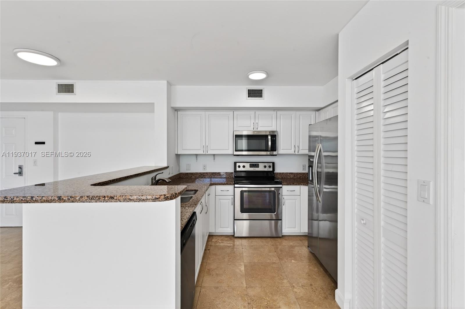 image The Mark Yacht Club18