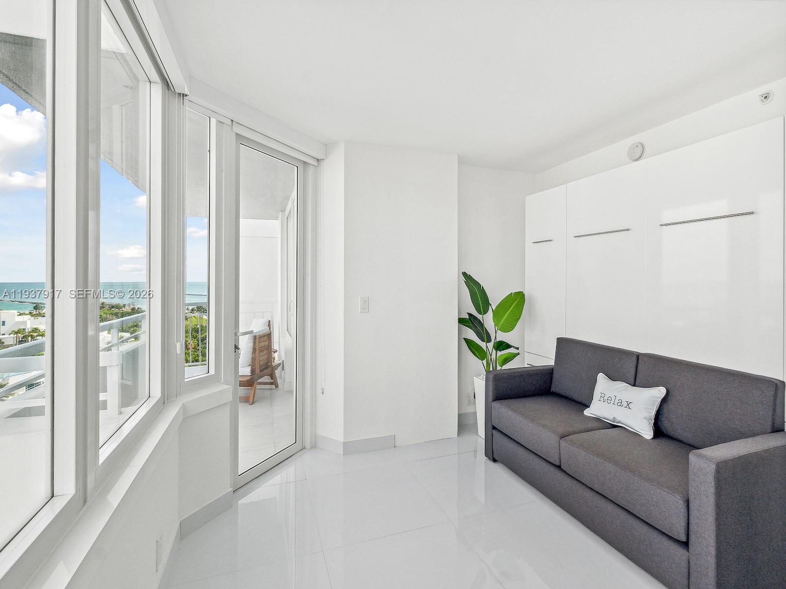 image South Pointe Towers22