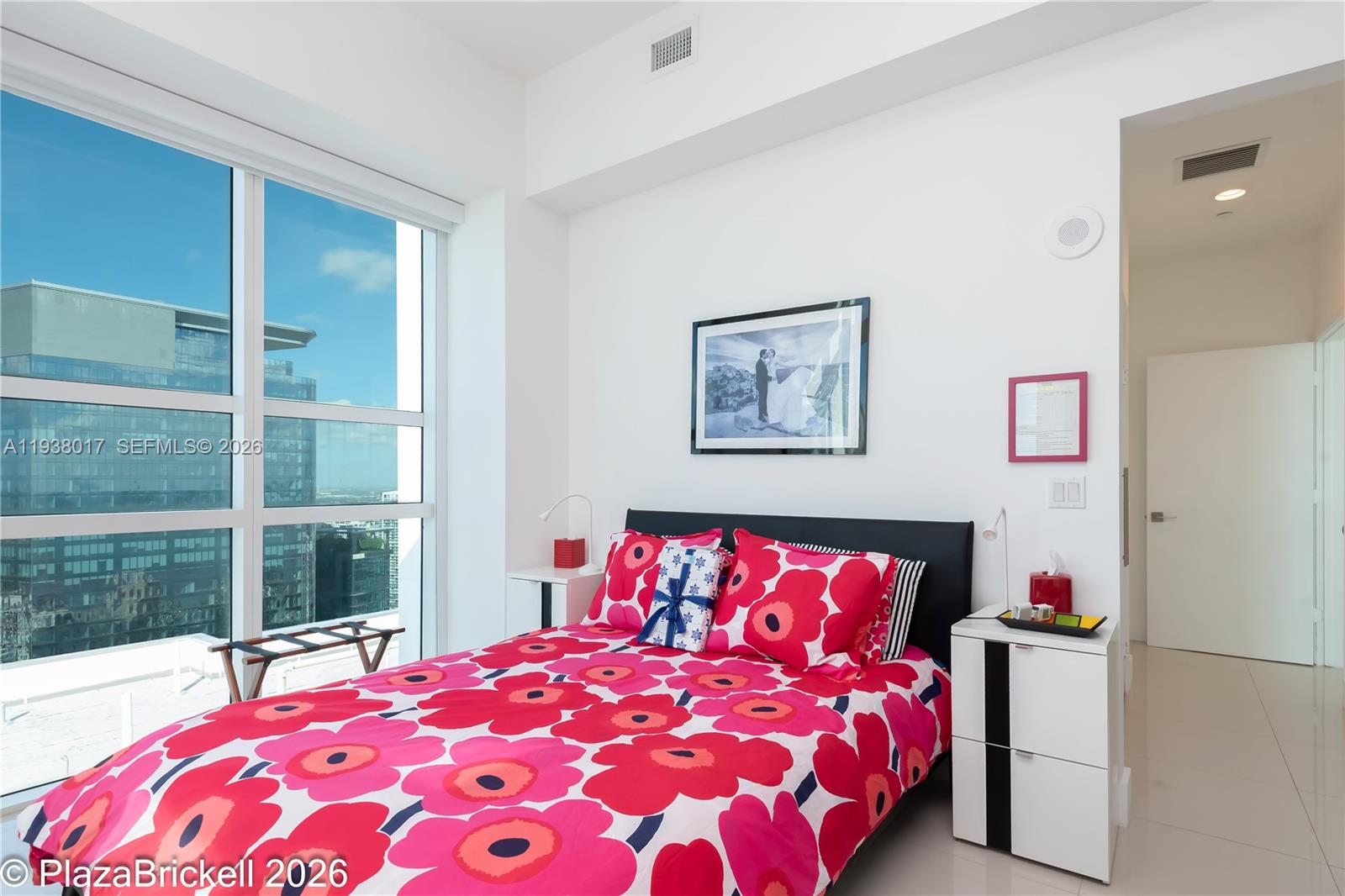 image Plaza 851 Brickell Condo21