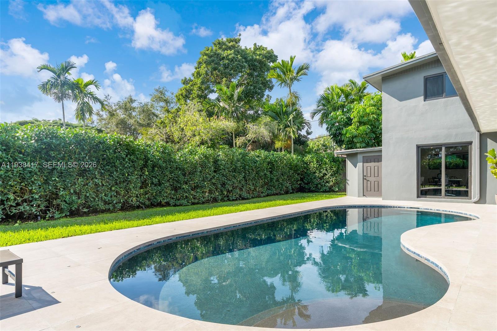 7500 SW 137th St Palmetto Bay, FL 33158