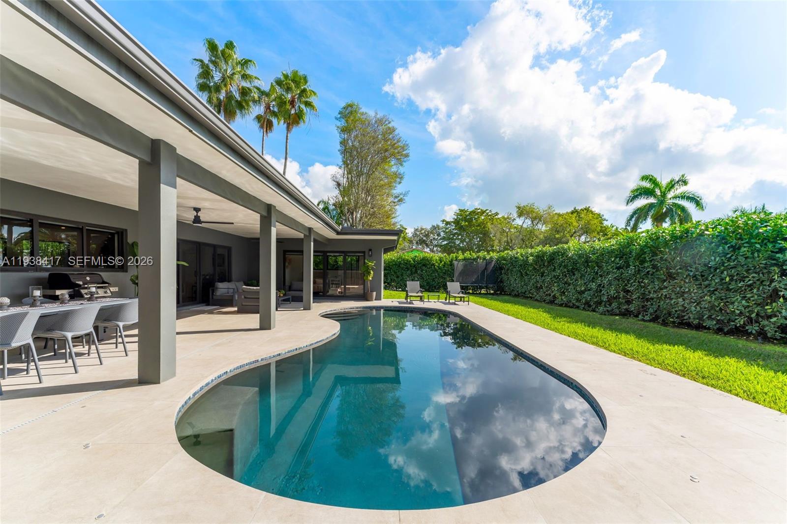 7500 SW 137th St Palmetto Bay, FL 33158