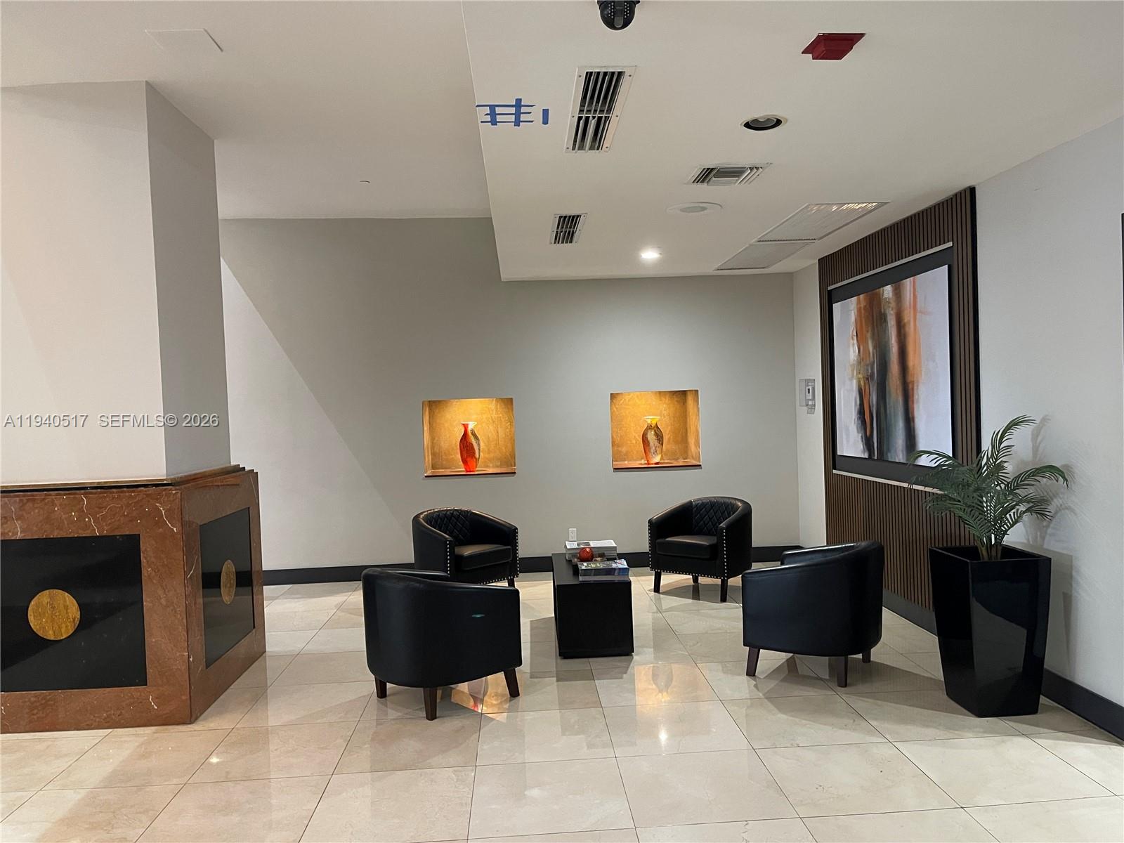 555 NE 15th St #22I Miami, FL 33132