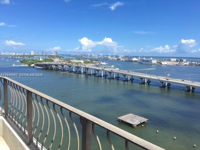 555 NE 15th St #22I Miami, FL 33132