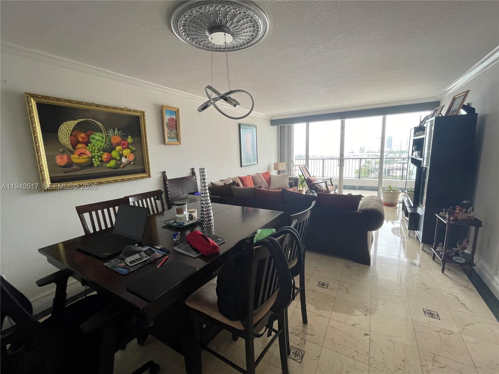 555 NE 15th St #22I Miami, FL 33132