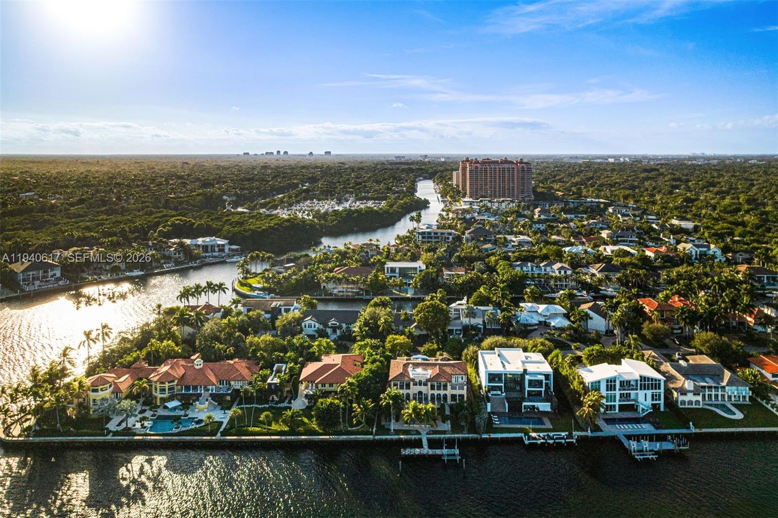 6853 Sunrise Ct Coral Gables, FL 33133