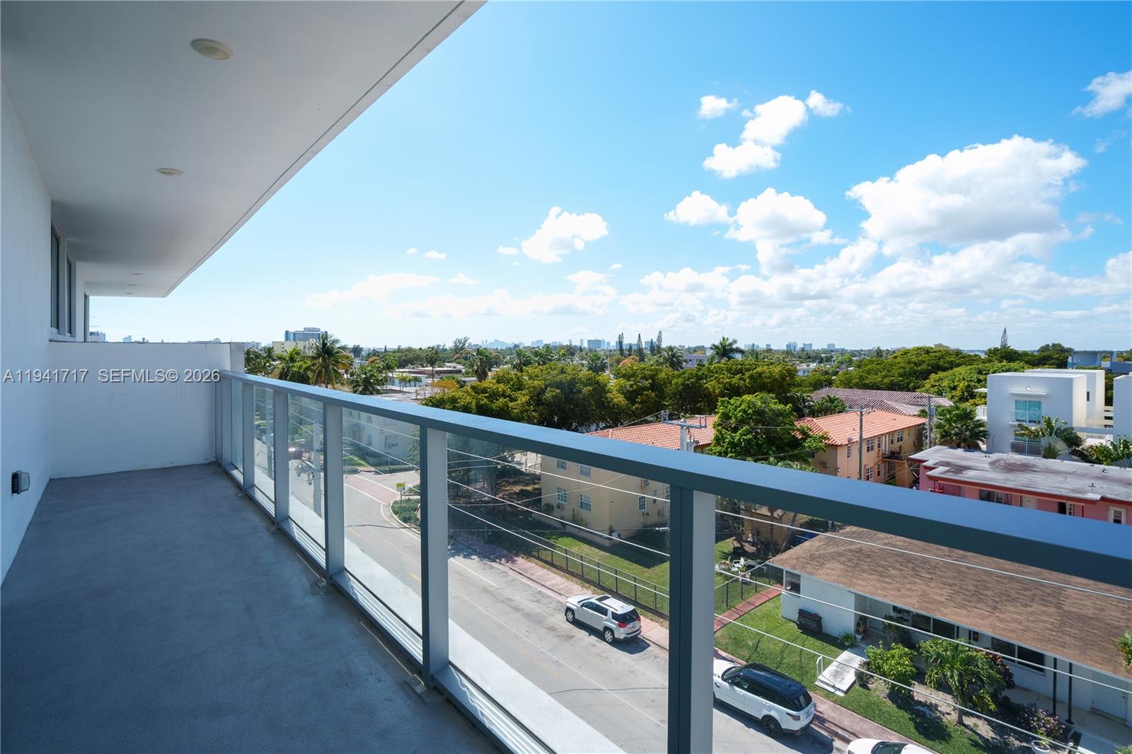 8425 Crespi Blvd #501 Miami Beach, FL 33141