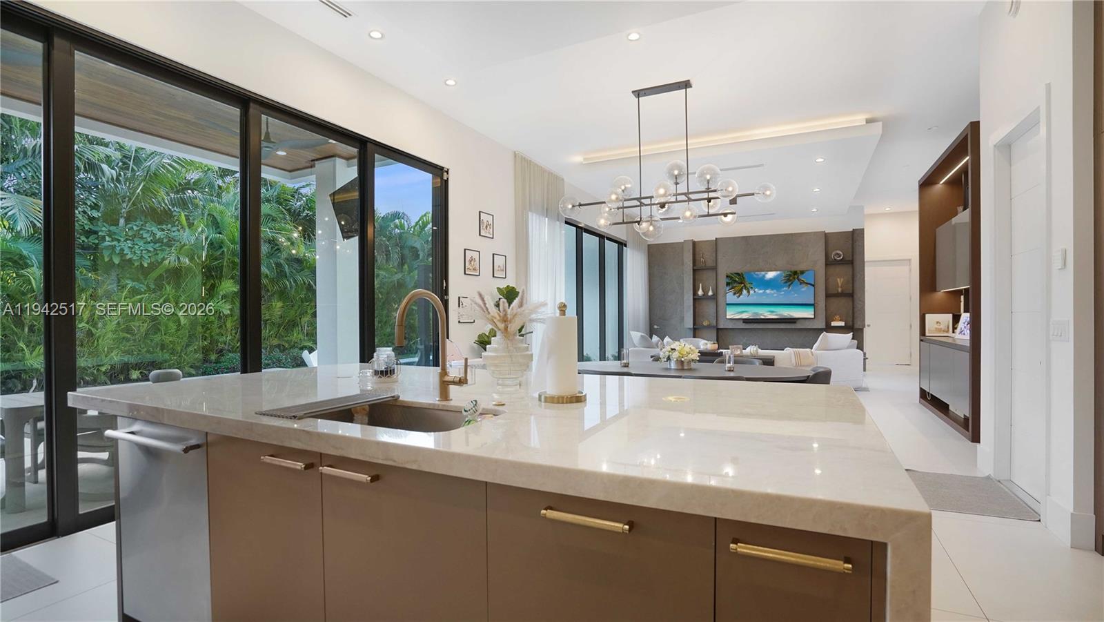 510 NE 4th Ln Boca Raton, FL 33432