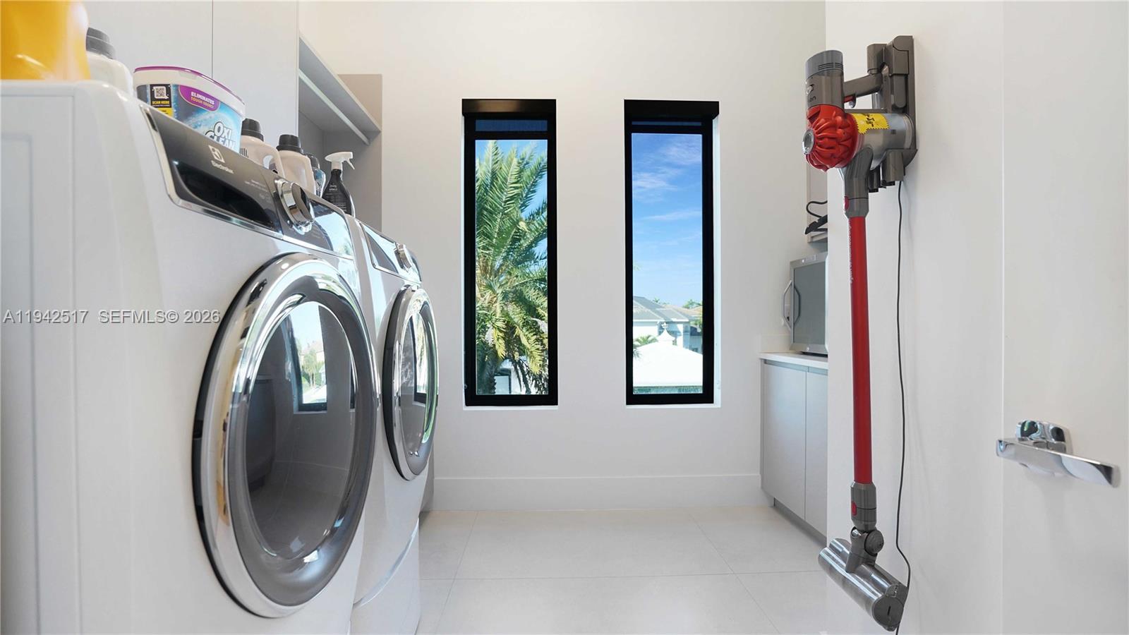 510 NE 4th Ln Boca Raton, FL 33432