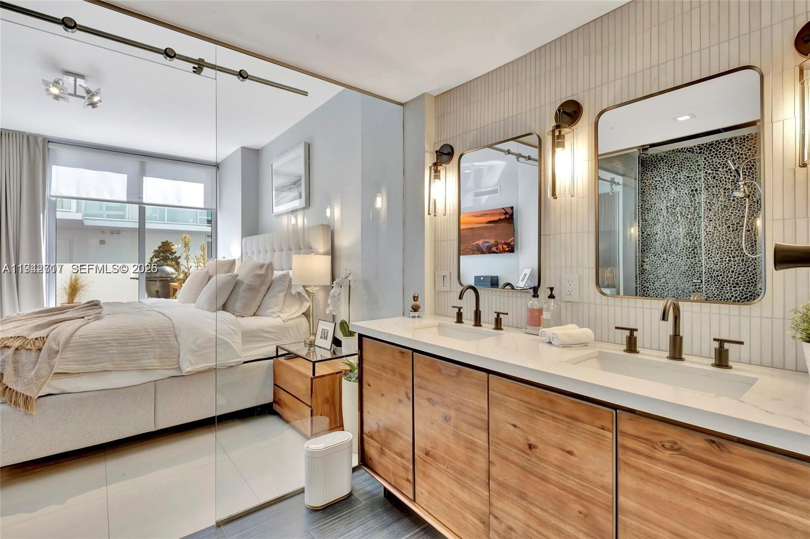 720 NE 62nd St #307 Miami, FL 33138