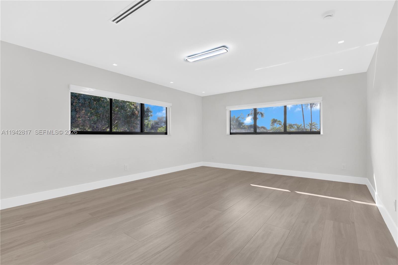 12751 SW 92nd Ct Miami, FL 33176