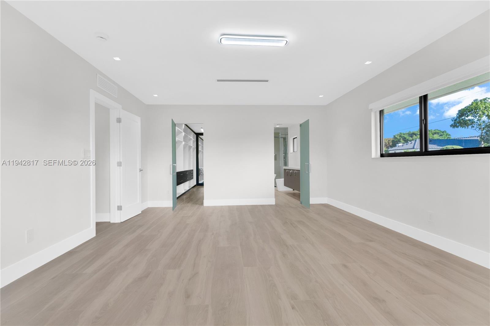 12751 SW 92nd Ct Miami, FL 33176