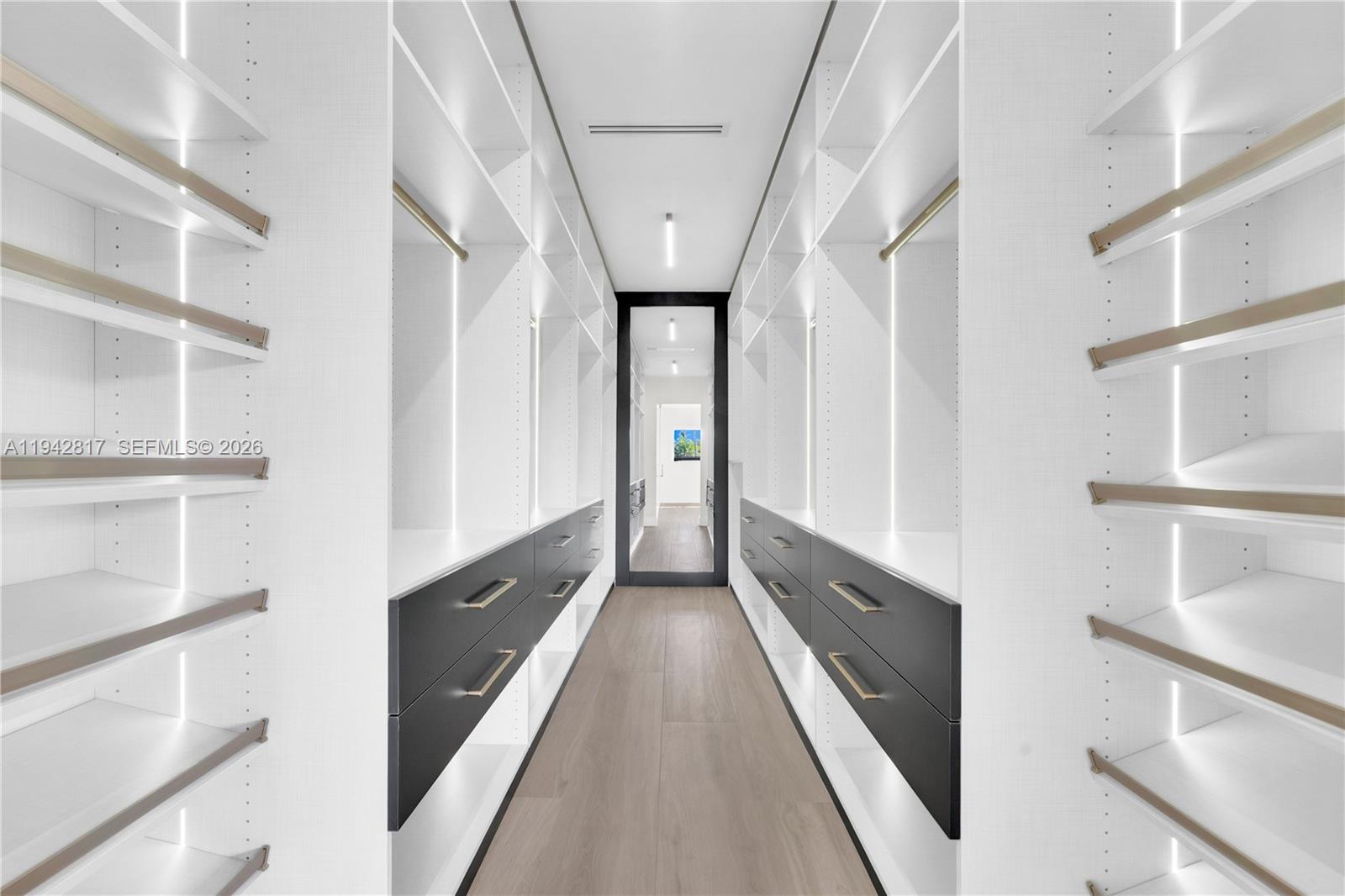 12751 SW 92nd Ct Miami, FL 33176