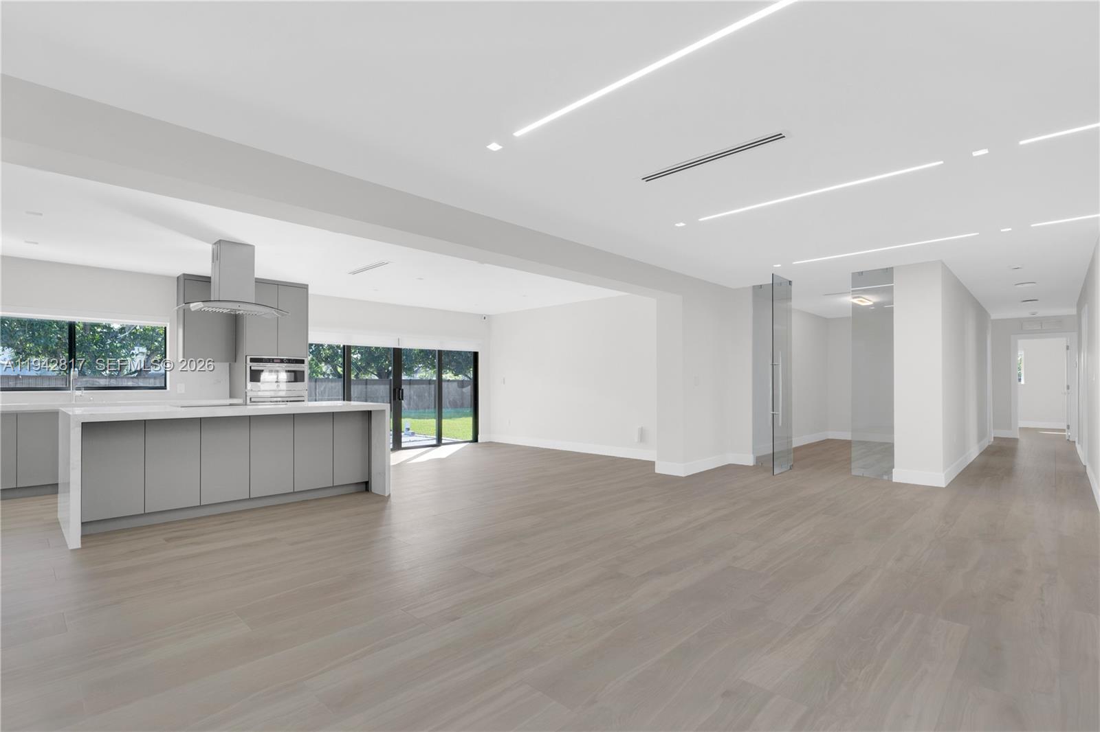 12751 SW 92nd Ct Miami, FL 33176