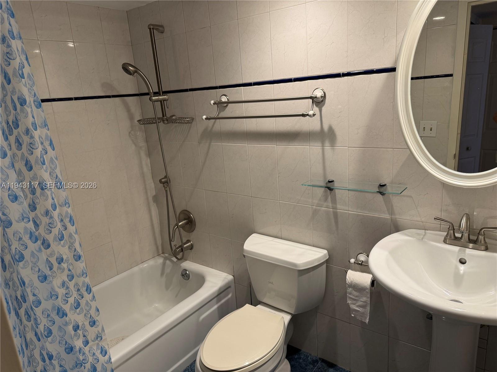 image Winston Towers 4004