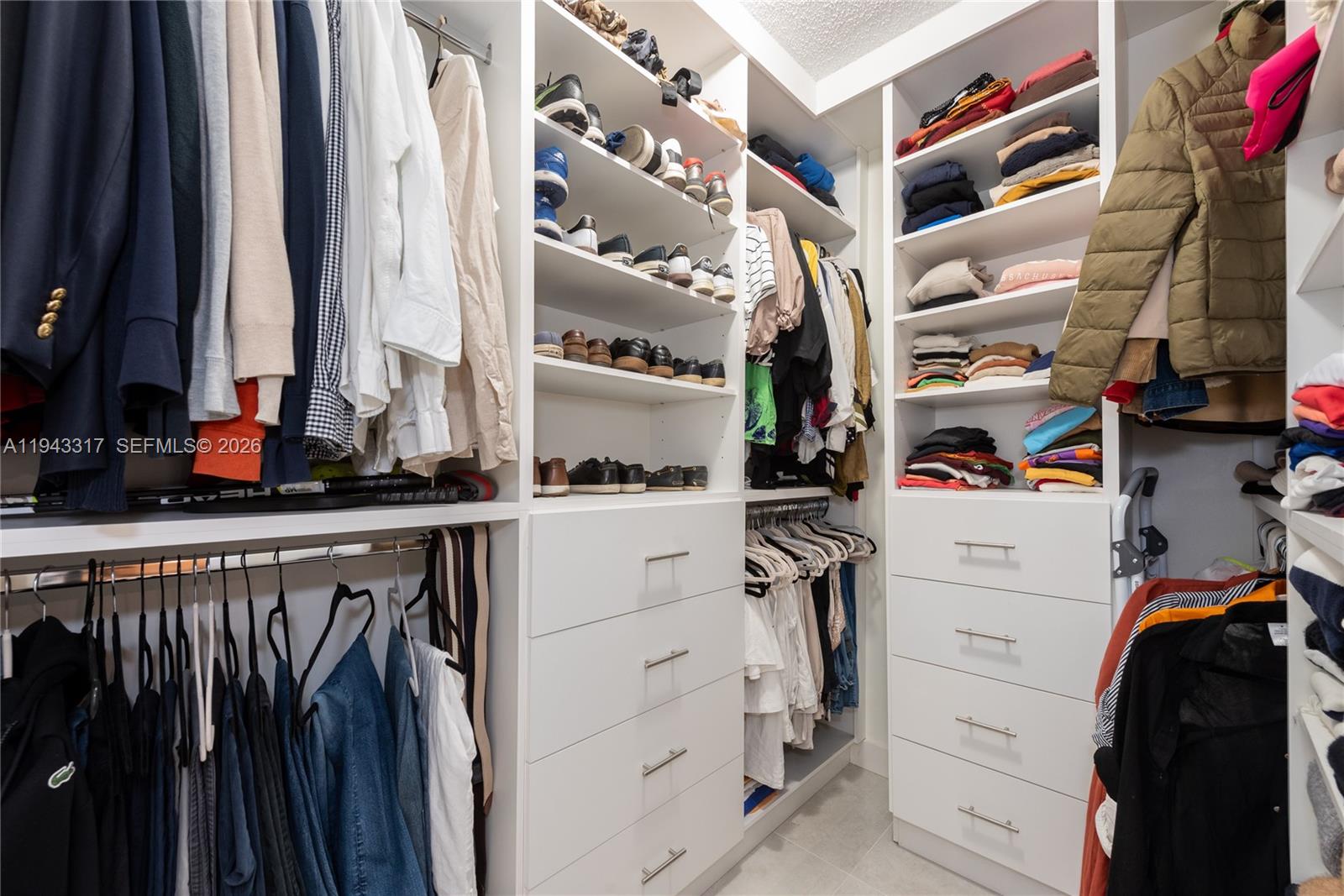 image Brickell Key One17