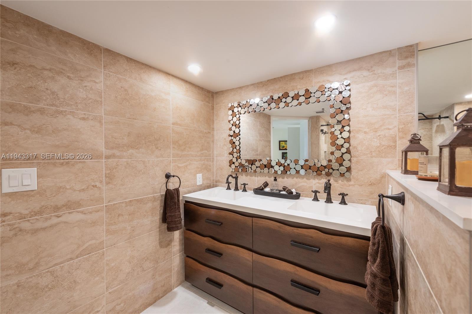 image Brickell Key One20