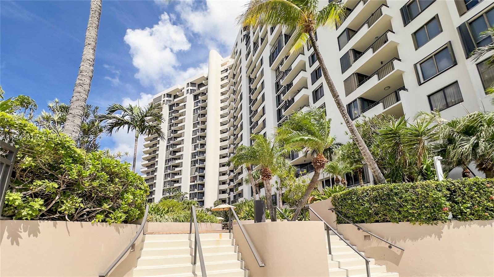 image Brickell Key One28