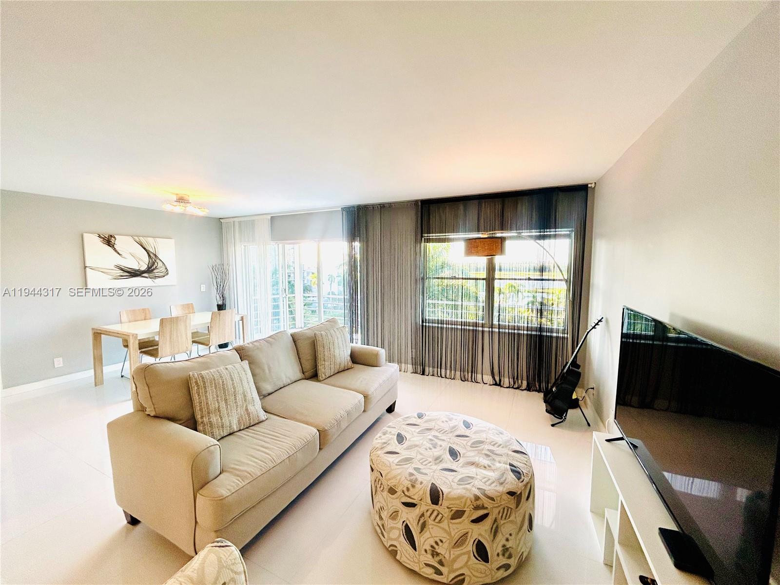 200 Diplomat Pkwy #721 Hallandale Beach, FL 33009