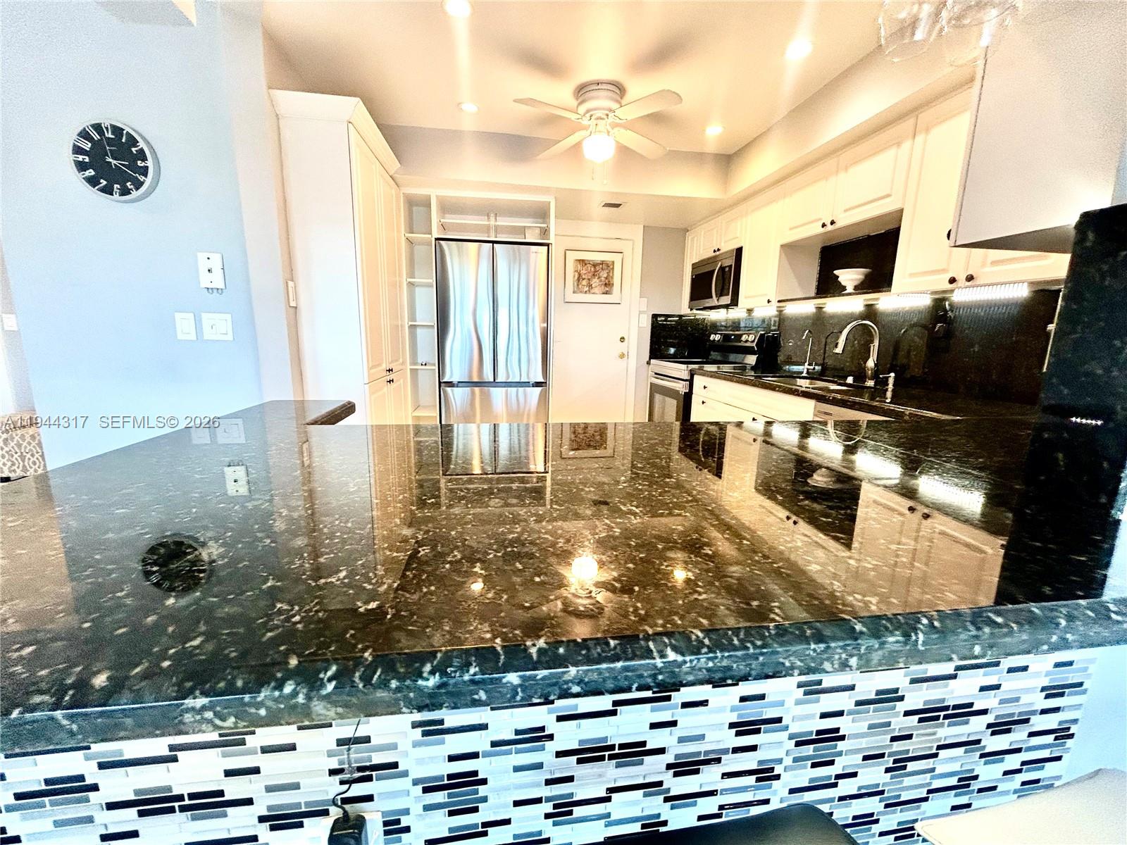 200 Diplomat Pkwy #721 Hallandale Beach, FL 33009