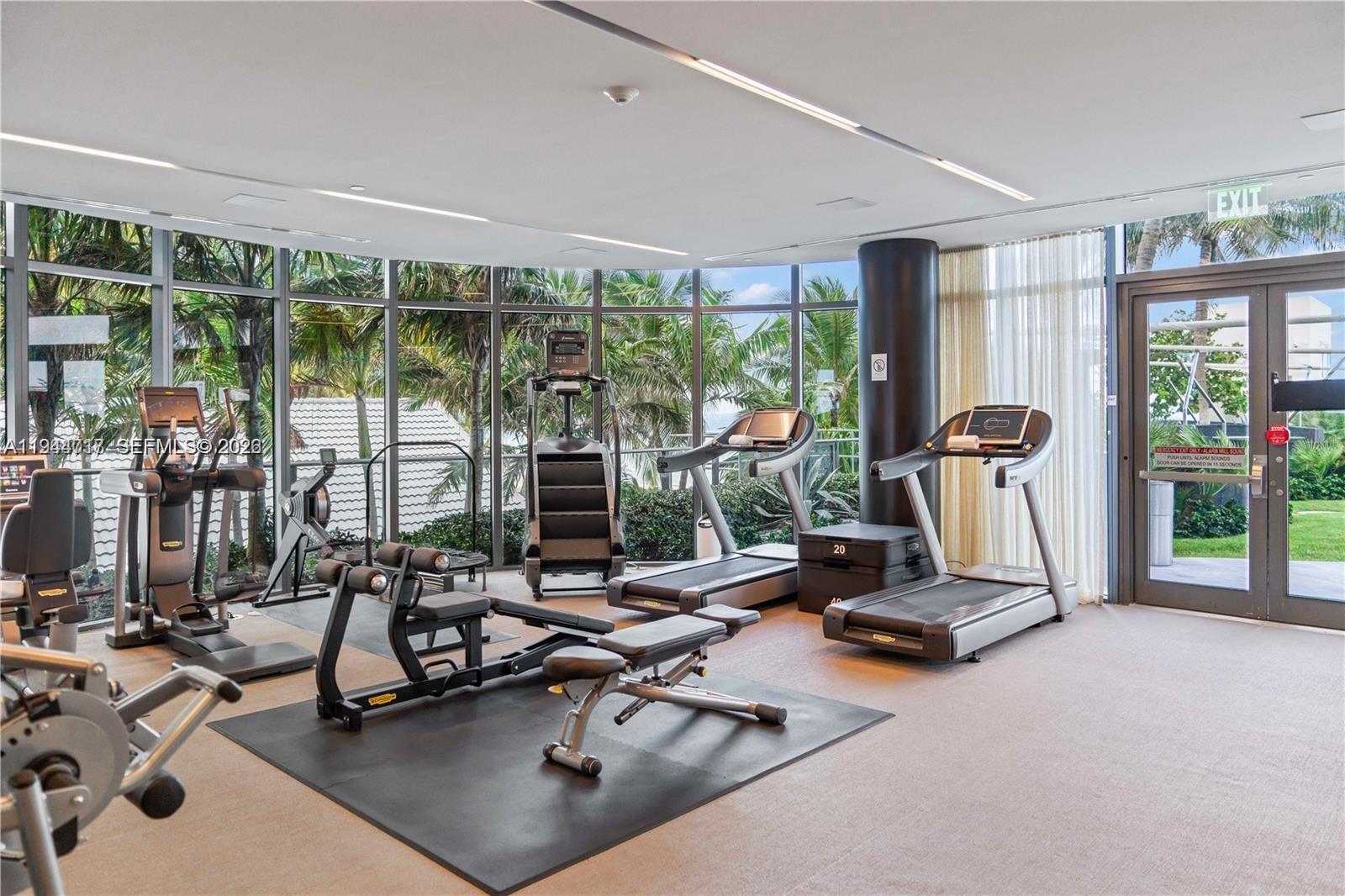 19575 Collins Ave #12 Sunny Isles Beach, FL 33160