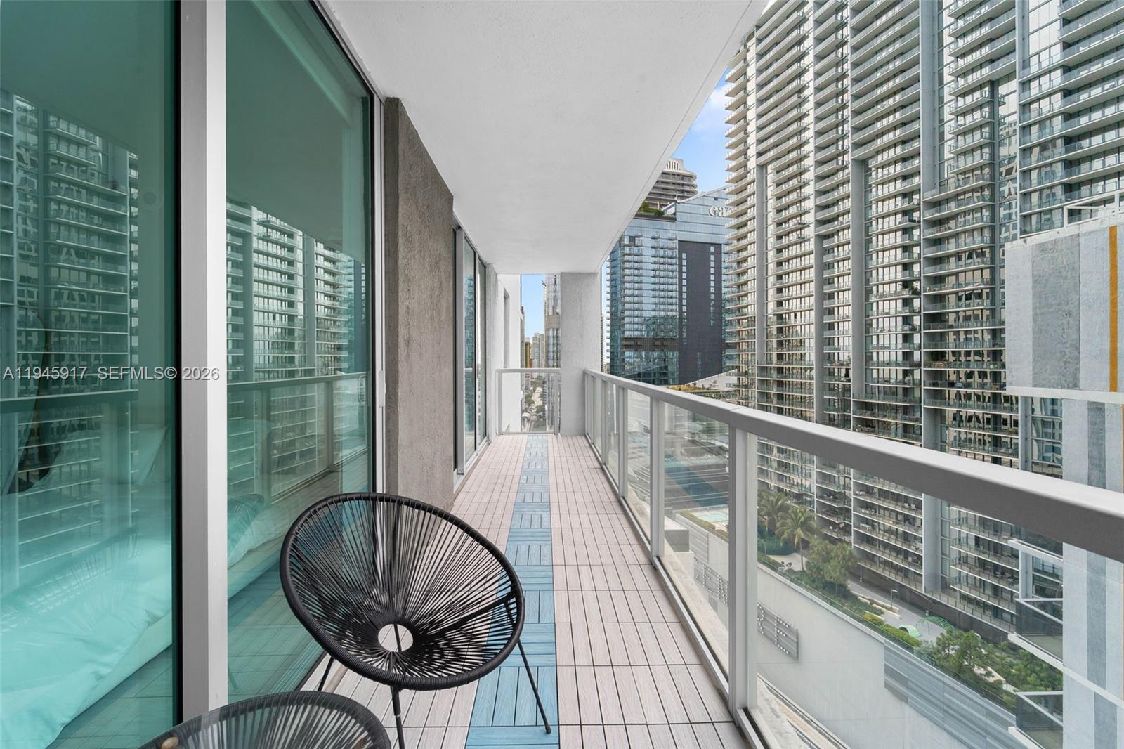 image 500 Brickell West14