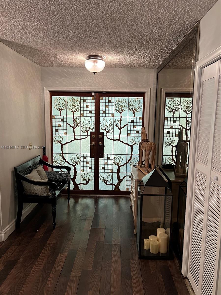 10140 NW 21st Ct Pembroke Pines, FL 33026