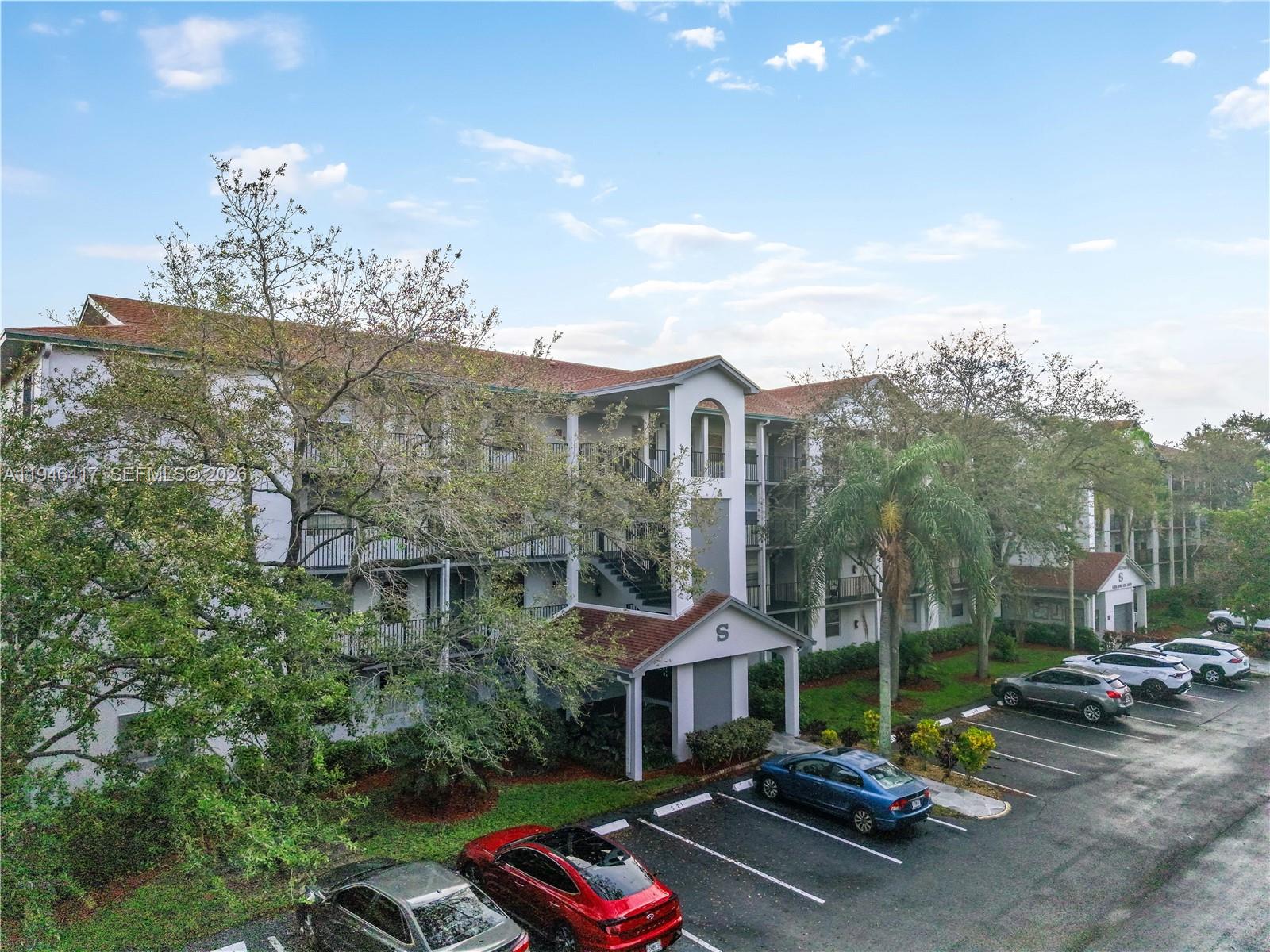 1351 SW 125th Ave #203S