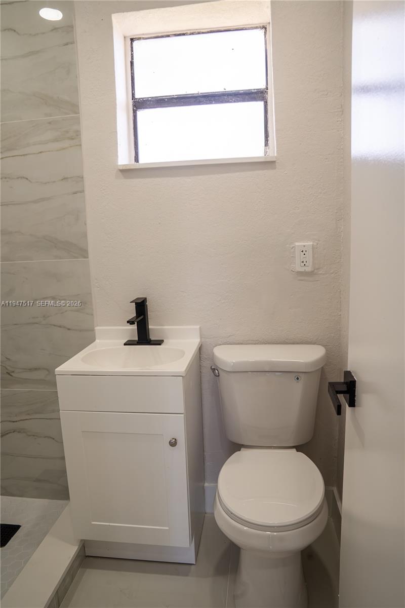 20025 NW 32nd Ct Miami Gardens, FL 33056