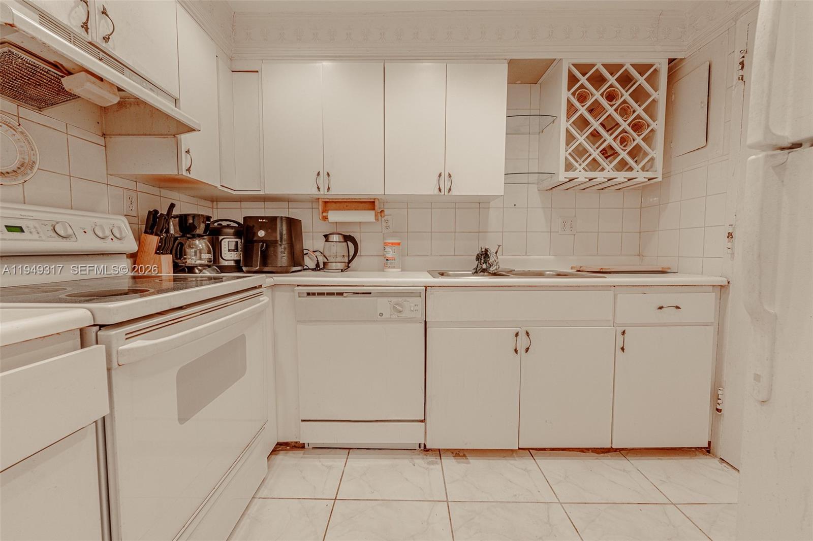 200 178th Dr #406 Sunny Isles Beach, FL 33160