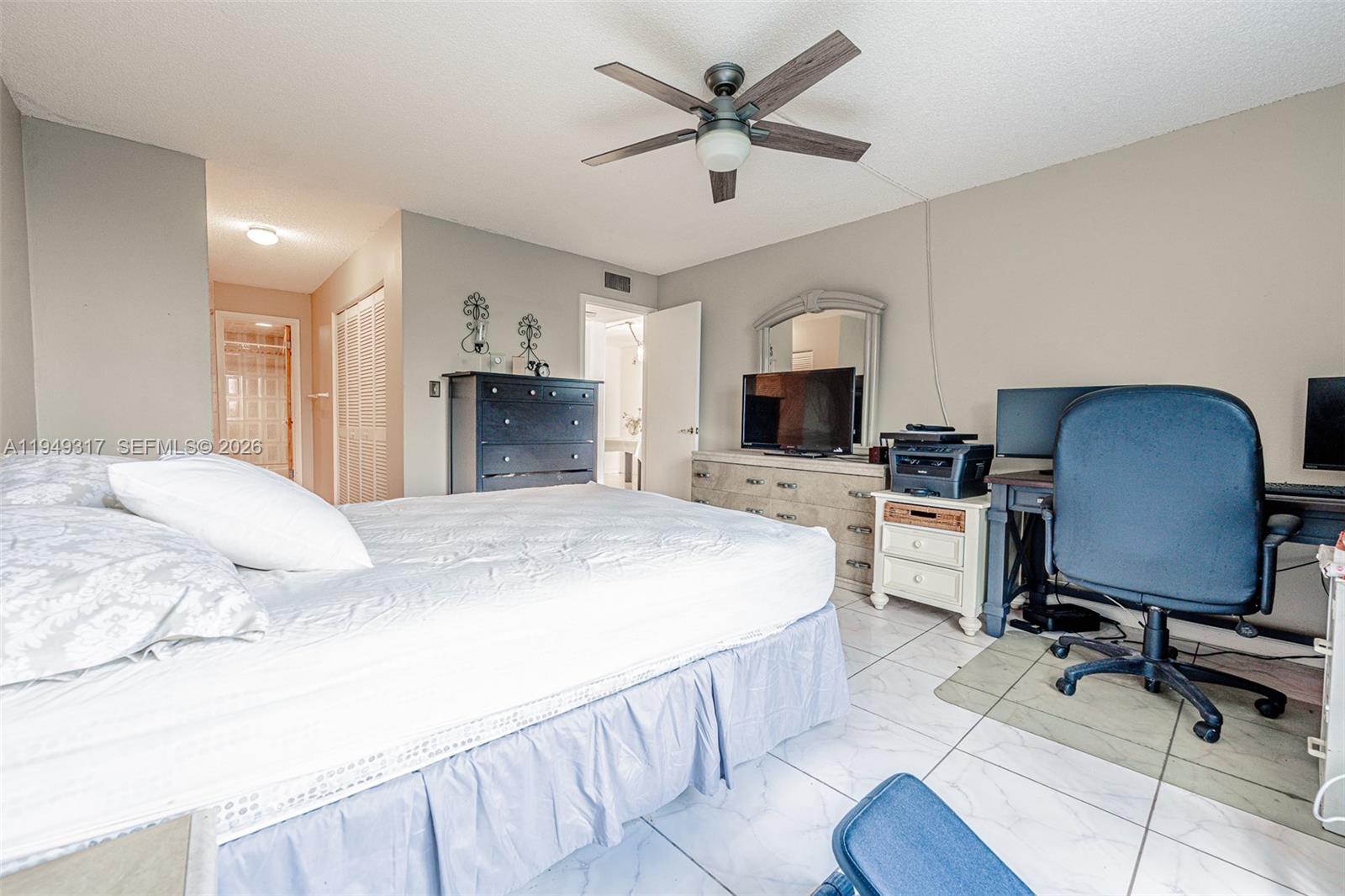 200 178th Dr #406 Sunny Isles Beach, FL 33160