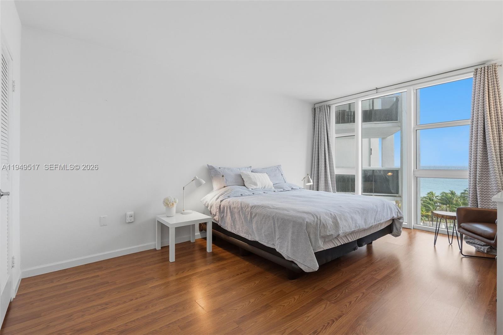 10275 Collins Ave #718 Bal Harbour, FL 33154