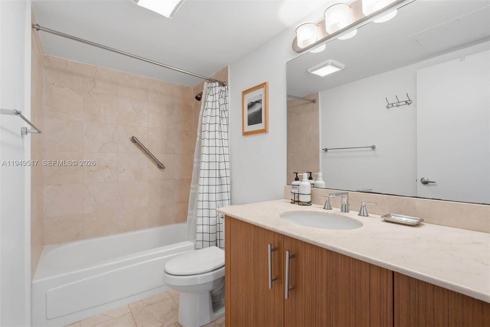 10275 Collins Ave #718 Bal Harbour, FL 33154