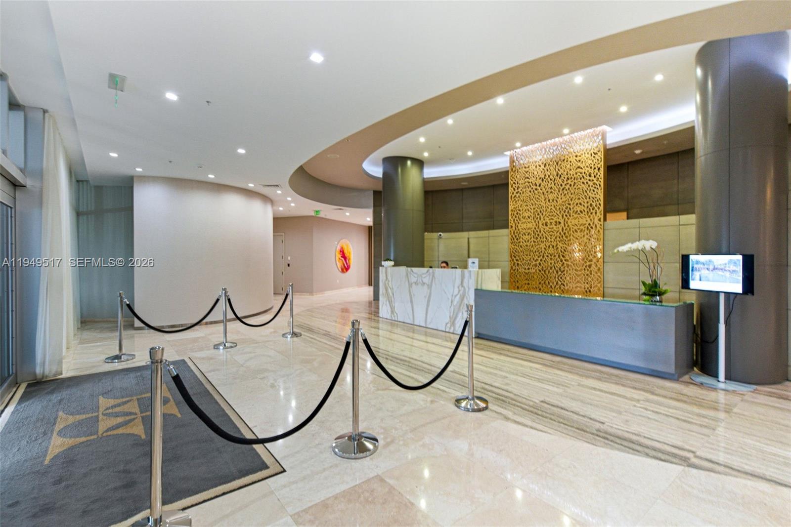 10275 Collins Ave #718 Bal Harbour, FL 33154