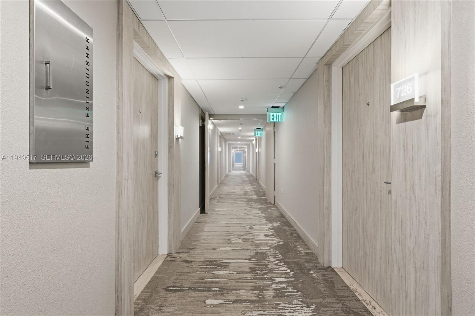 10275 Collins Ave #718 Bal Harbour, FL 33154